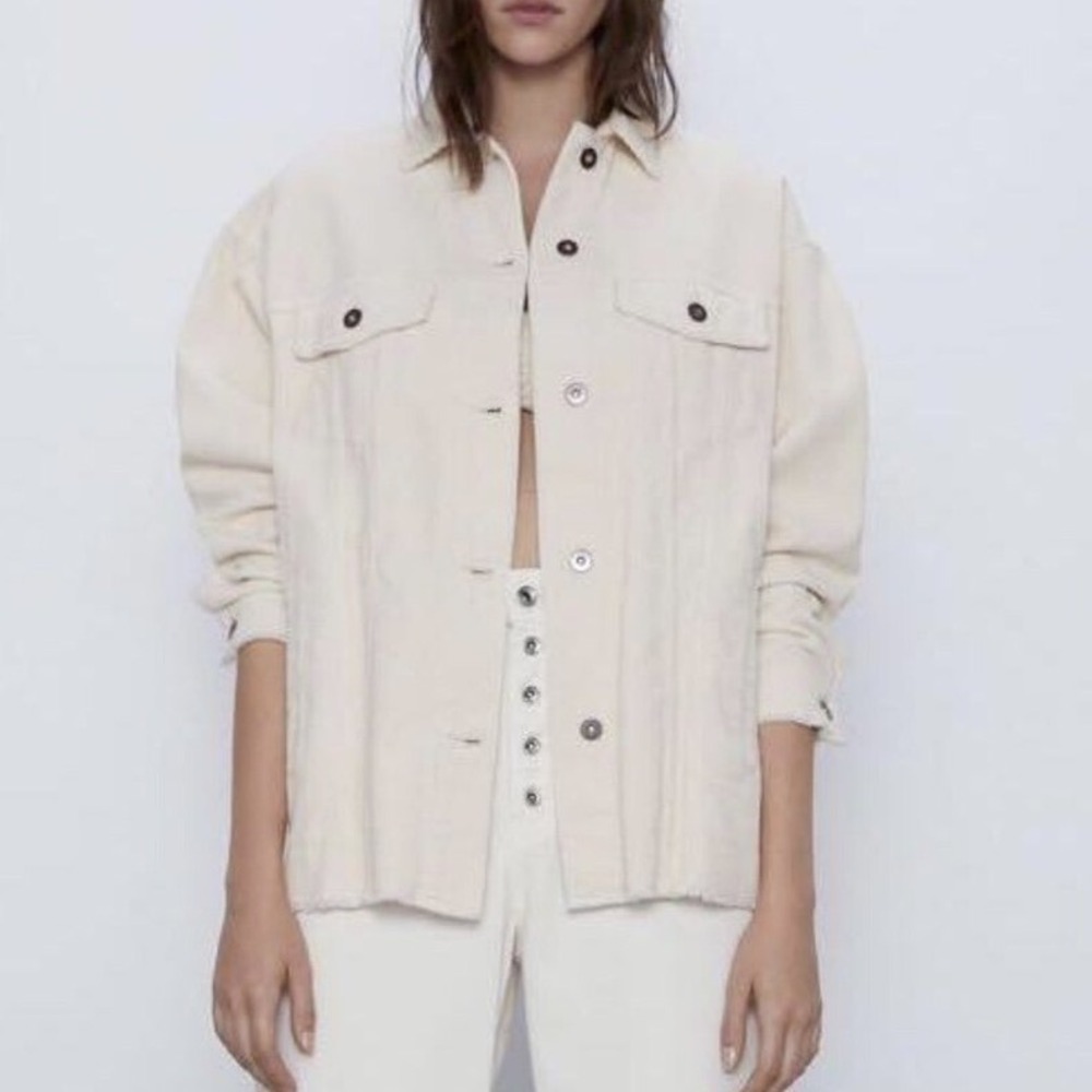 Zara Cream Corduroy Shacket Oversized Button Down‎ Frayed Hem Jacket Womens